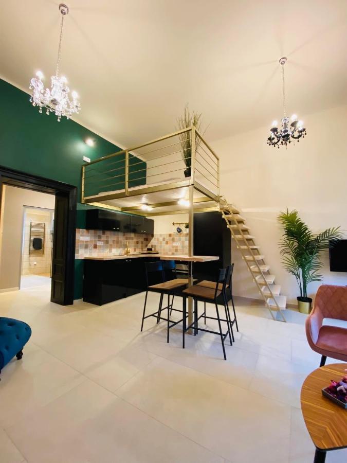 Delux Home City Center - Seghedin Exterior foto