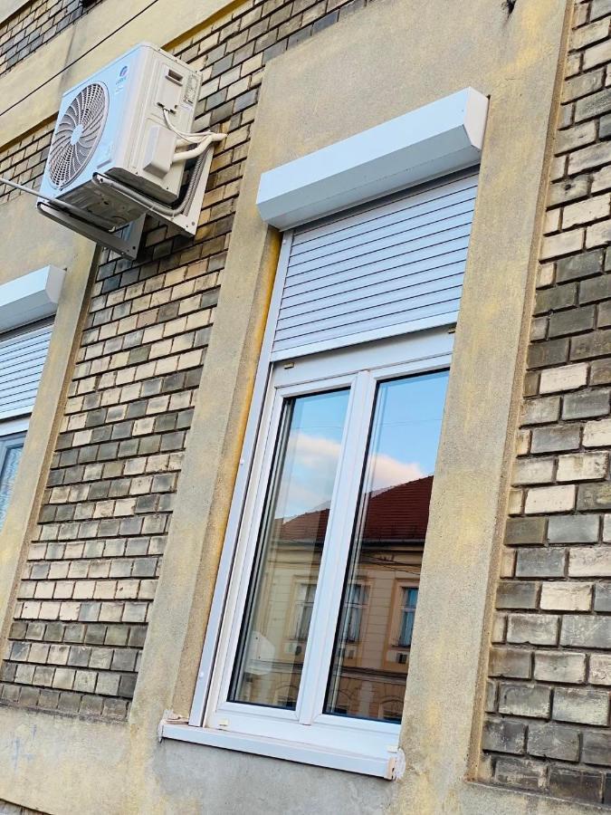 Delux Home City Center - Seghedin Exterior foto